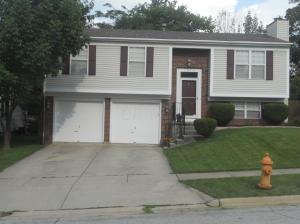 1300 Eagle View Dr, Columbus, OH 43228 photo 1