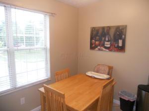 1300 Eagle View Dr, Columbus, OH 43228 photo 10