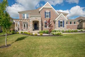 5813 Glendavon Loop, Dublin, OH 43016 photo 1