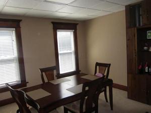 369 E Mithoff St, Columbus, OH 43206 photo 4