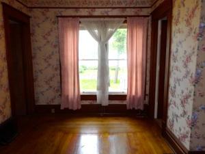 519 E Main St, Hebron, OH 43025 photo 11