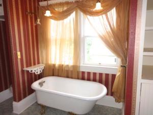 519 E Main St, Hebron, OH 43025 photo 21