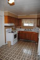 386 E Franklin St, Circleville, OH 43113 photo 21