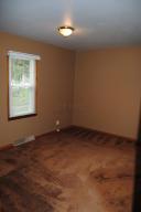 386 E Franklin St, Circleville, OH 43113 photo 22