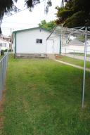 386 E Franklin St, Circleville, OH 43113 photo 6