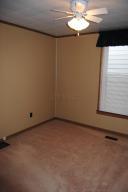 386 E Franklin St, Circleville, OH 43113 photo 15