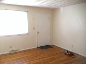 174 Putnam Rd, Heath, OH 43056 photo 3