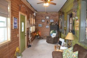 431 E Hale St, Ridgeway, OH 43345 photo 1