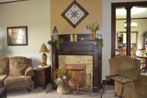 431 E Hale St, Ridgeway, OH 43345 photo 5