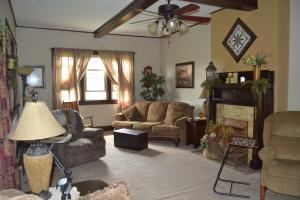 431 E Hale St, Ridgeway, OH 43345 photo 4