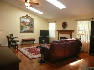 211 Harmony Dr, Delaware, OH 43015 photo 12