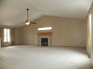 372 Cobblestone Dr, Delaware, OH 43015 photo 4