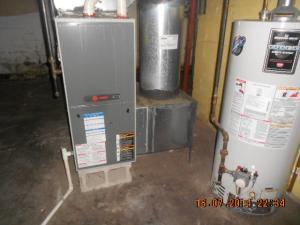 1526 E Maynard Ave, Columbus, OH 43211 photo 5