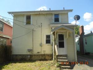 1526 E Maynard Ave, Columbus, OH 43211 photo 2
