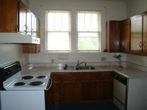 151 West St, Logan, OH 43138 photo 5