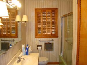 720 Main St E, Logan, OH 43138 photo 8