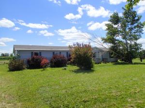 6745 Young Rd, Bellevue, OH 44811 photo 2