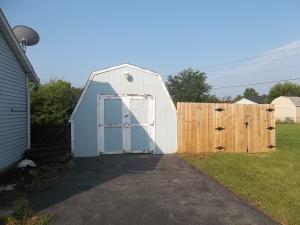 4137 Springtime Ct, Columbus, OH 43207 photo 2