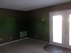 4137 Springtime Ct, Columbus, OH 43207 photo 9
