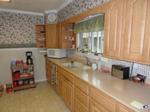 101 E High St, Edison, OH 43320 photo 6