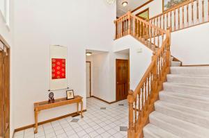 367 Shelby Ave E, Powell, OH 43065 photo 4