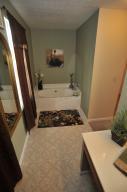 643 Exeter Dr, Delaware, OH 43015 photo 34