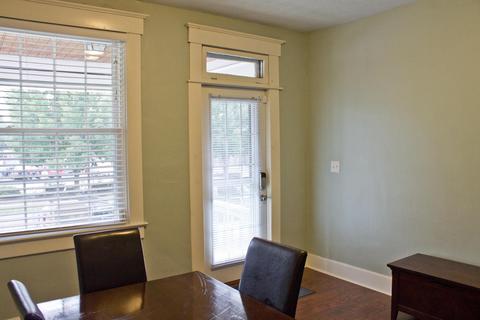 420-422 E Moler St, Columbus, OH 43207 photo 3