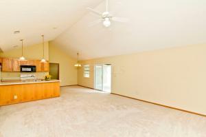 6022 Warbling Ln, Westerville, OH 43081 photo 3