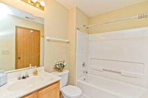 6022 Warbling Ln, Westerville, OH 43081 photo 13