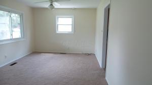 1290 Wetsell Ave, Lancaster, OH 43130 photo 3