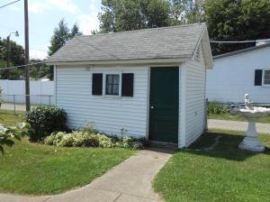 489 E Franklin St, Circleville, OH 43113 photo 17
