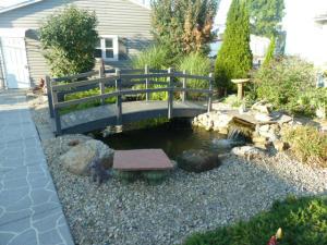352 E Mill St, Circleville, OH 43113 photo 6