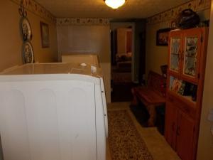 49 N High St, Kingston, OH 45644 photo 17