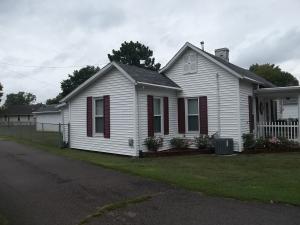 49 N High St, Kingston, OH 45644 photo 2