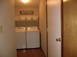 8885 Guilder St, Powell, OH 43065 photo 28