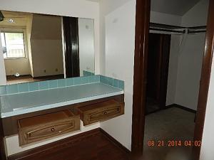 5231 Honeytree Loop E, Columbus, OH 43229 photo 8