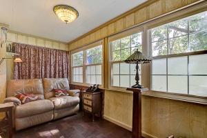550 E Torrence Rd, Columbus, OH 43214 photo 14