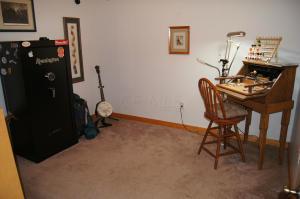 393 Roe Ln, Kingston, OH 45644 photo 20