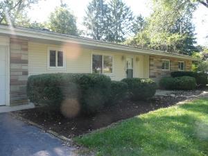 140 Stonebrook Dr, Delaware, OH 43015 photo 2