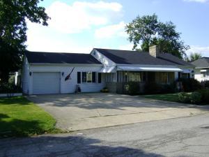 827 Pershing Dr, Circleville, OH 43113 photo 1