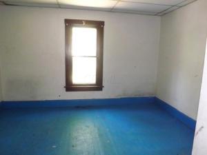 838 N Walnut St, Logan, OH 43138 photo 6