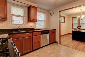 550 E Kelso Rd, Columbus, OH 43202 photo 8
