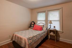 550 E Kelso Rd, Columbus, OH 43202 photo 13