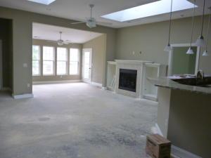5983 Eiger Dr, Columbus, OH 43213 photo 3