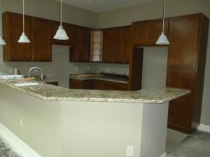 5983 Eiger Dr, Columbus, OH 43213 photo 2