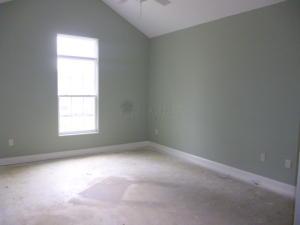 5983 Eiger Dr, Columbus, OH 43213 photo 4