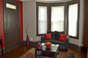 306 E Mithoff St, Columbus, OH 43206 photo 6