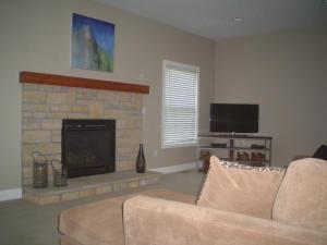 24 E Cuyuga Dr, Powell, OH 43065 photo 15