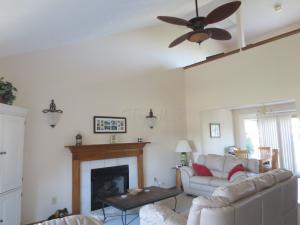 359 Wyncroft Ct, Pataskala, OH 43062 photo 5