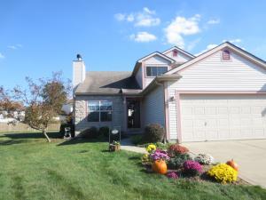 359 Wyncroft Ct, Pataskala, OH 43062 photo 3